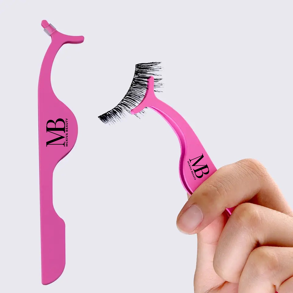 Pink Eyelash Applicator